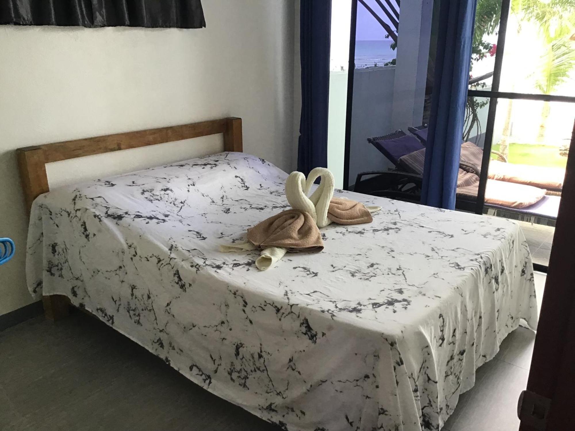 Bamboobeachvilla1 Ac New Oceanfront Pool Sunsetview Garden Kitchen Satellite Starlink Wi-Fi Dimiao Esterno foto